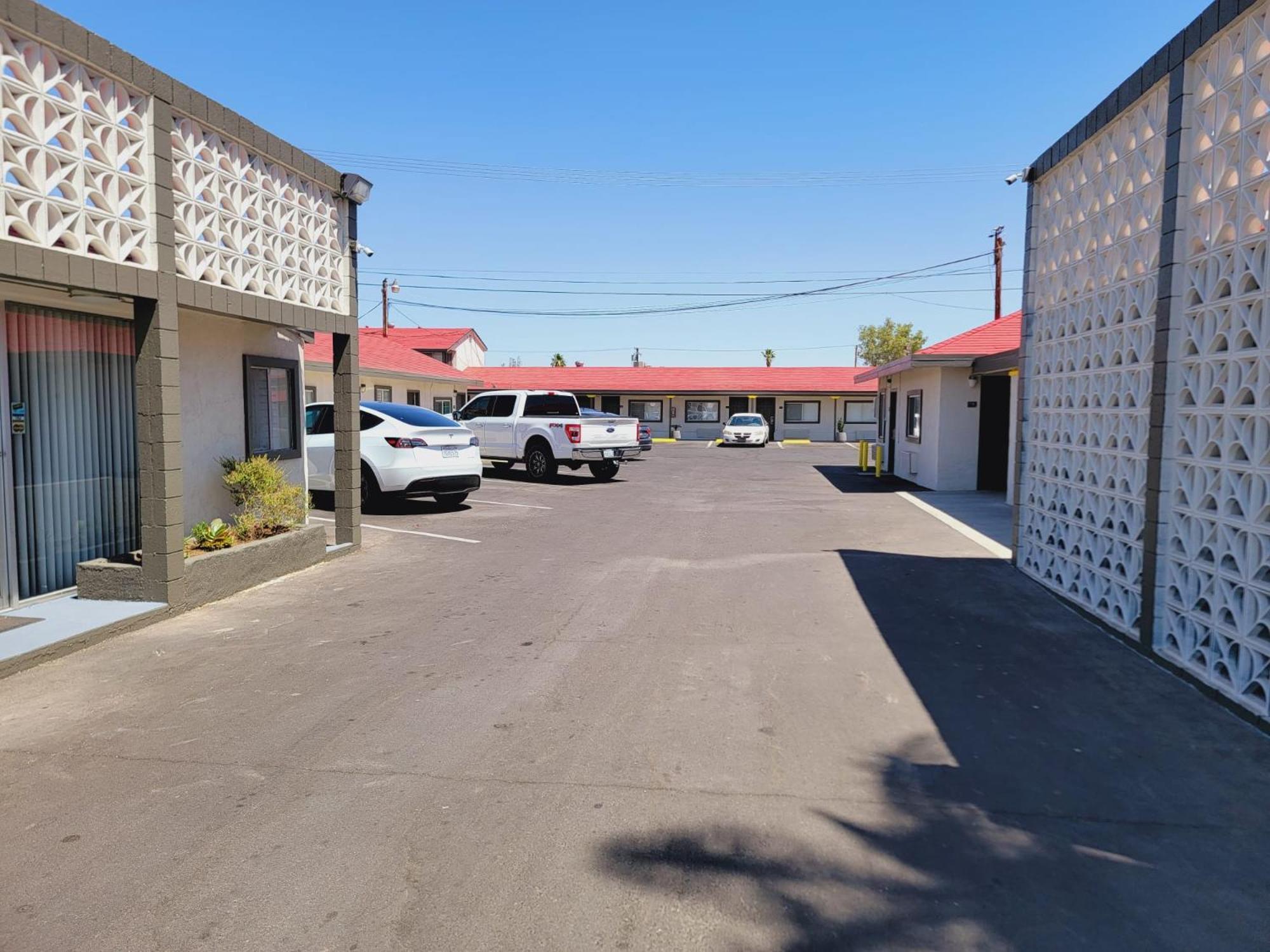 Hotel Super 8 By Wyndham El Centro North Esterno foto
